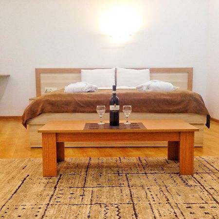 Hotel Marseille Batumi Eksteriør bilde