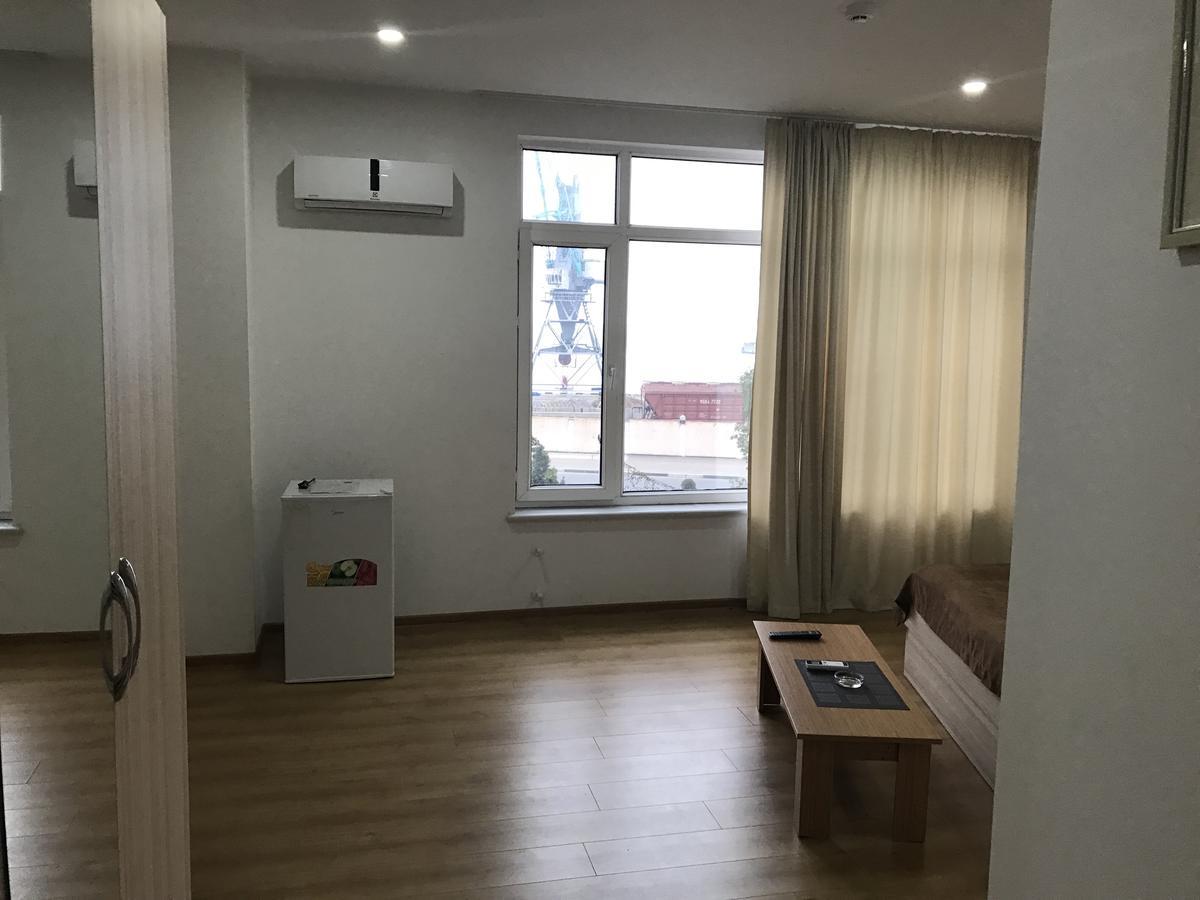 Hotel Marseille Batumi Eksteriør bilde