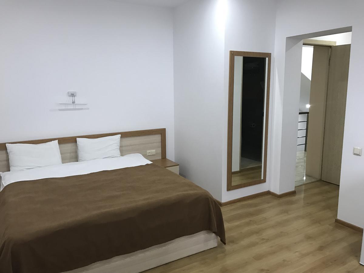 Hotel Marseille Batumi Eksteriør bilde
