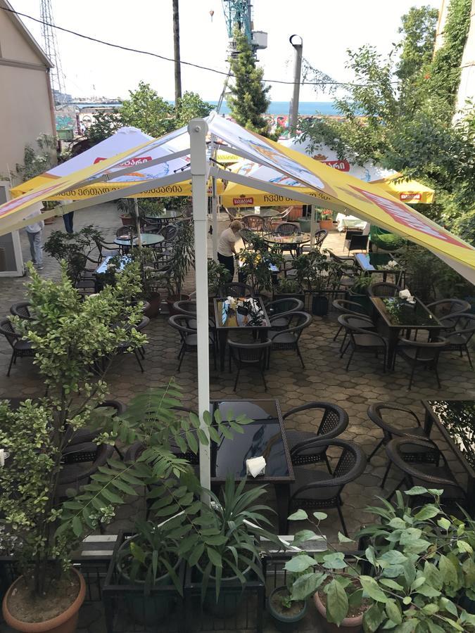 Hotel Marseille Batumi Eksteriør bilde